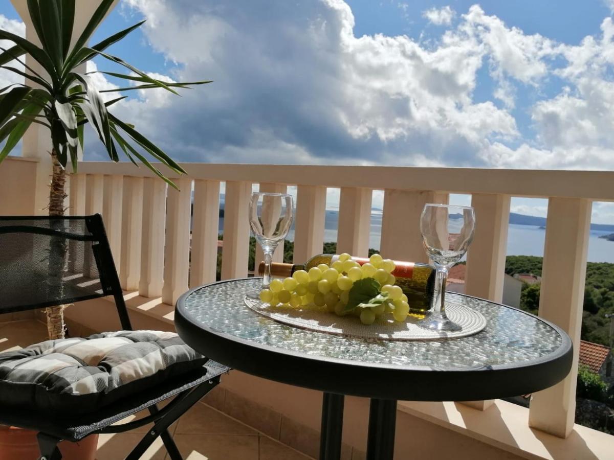 Apartments Blue Lagoon Трогир Екстериор снимка