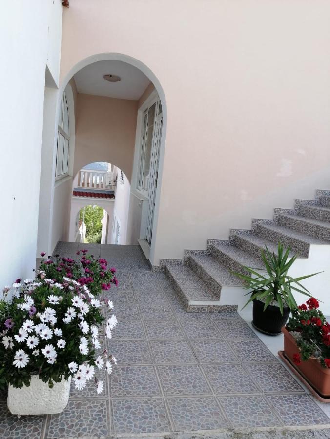 Apartments Blue Lagoon Трогир Екстериор снимка