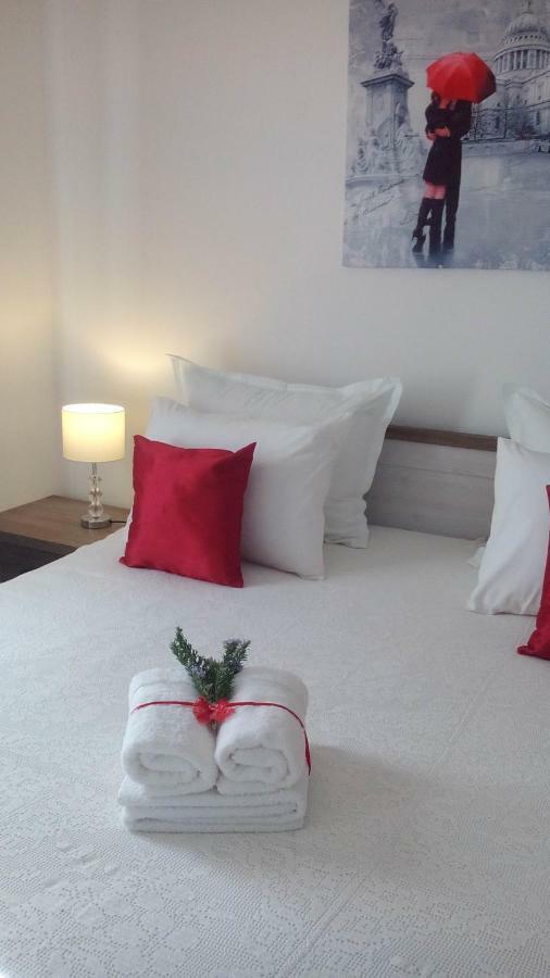 Apartments Blue Lagoon Трогир Екстериор снимка