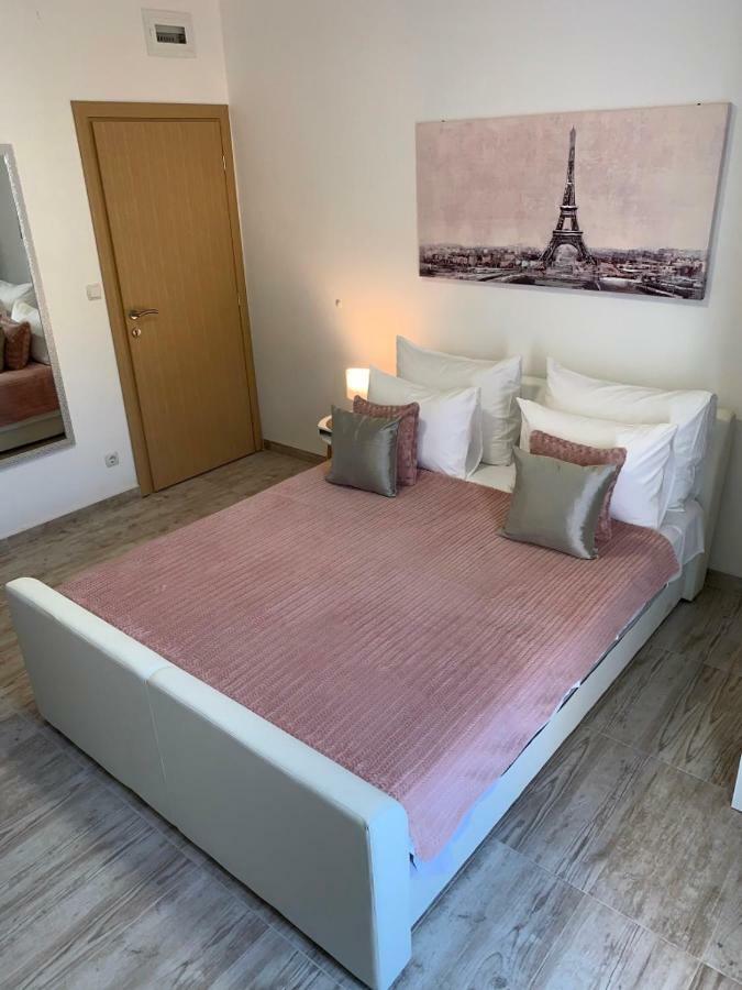 Apartments Blue Lagoon Трогир Екстериор снимка